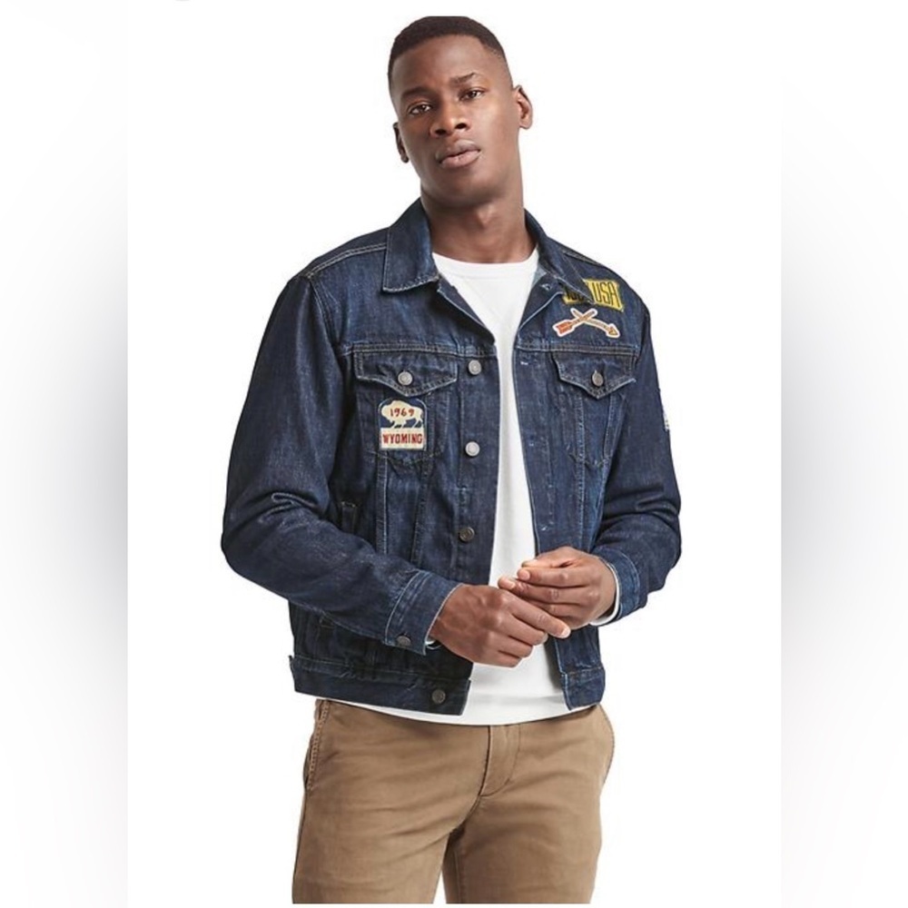 Gap Mens Trucker Jean Jacket-Three Patches on Front-Dark Indigo Color-Size Small